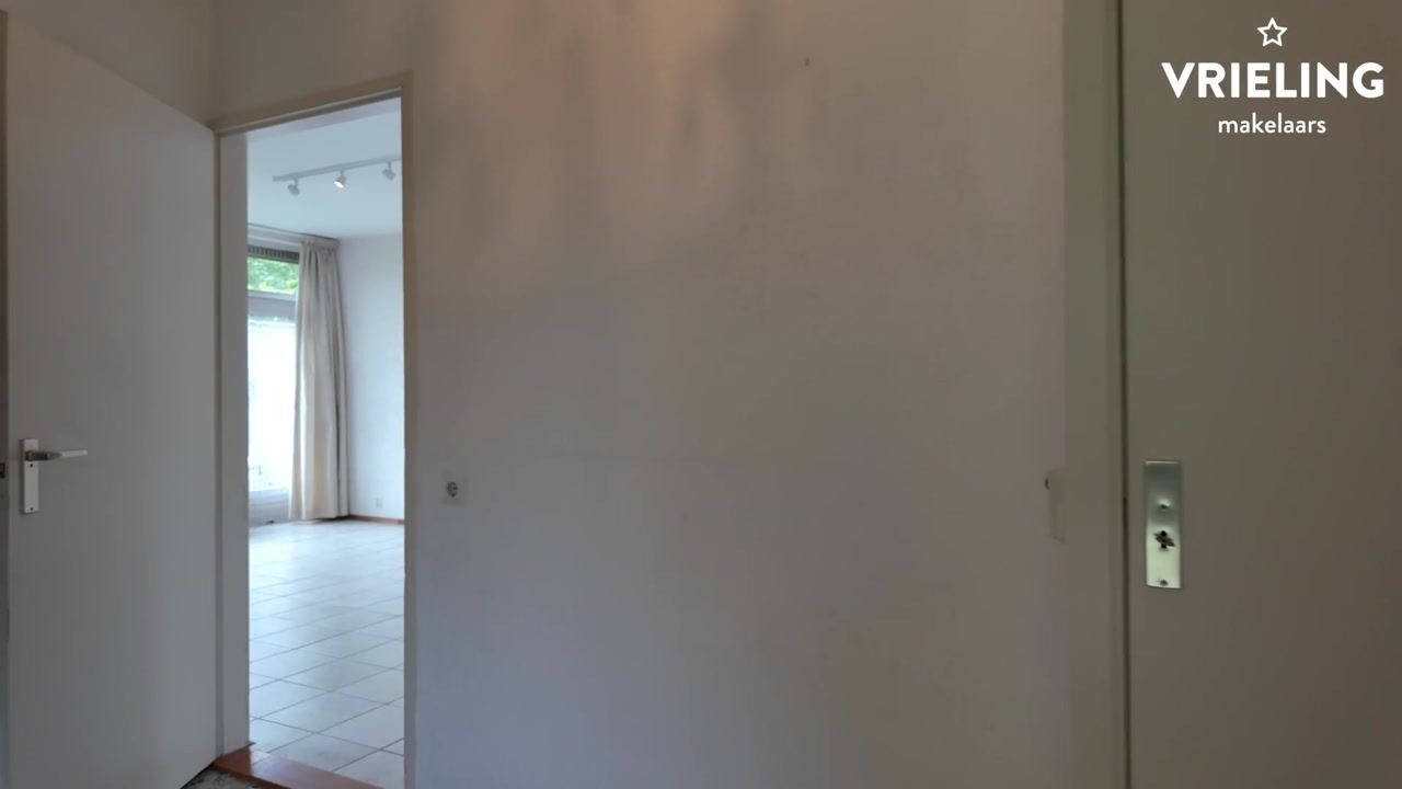 Video of Prins Willem Alexanderln 44