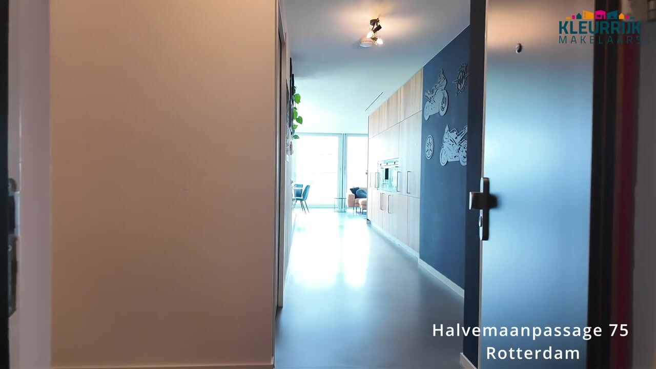 Video van Halvemaanpassage 75