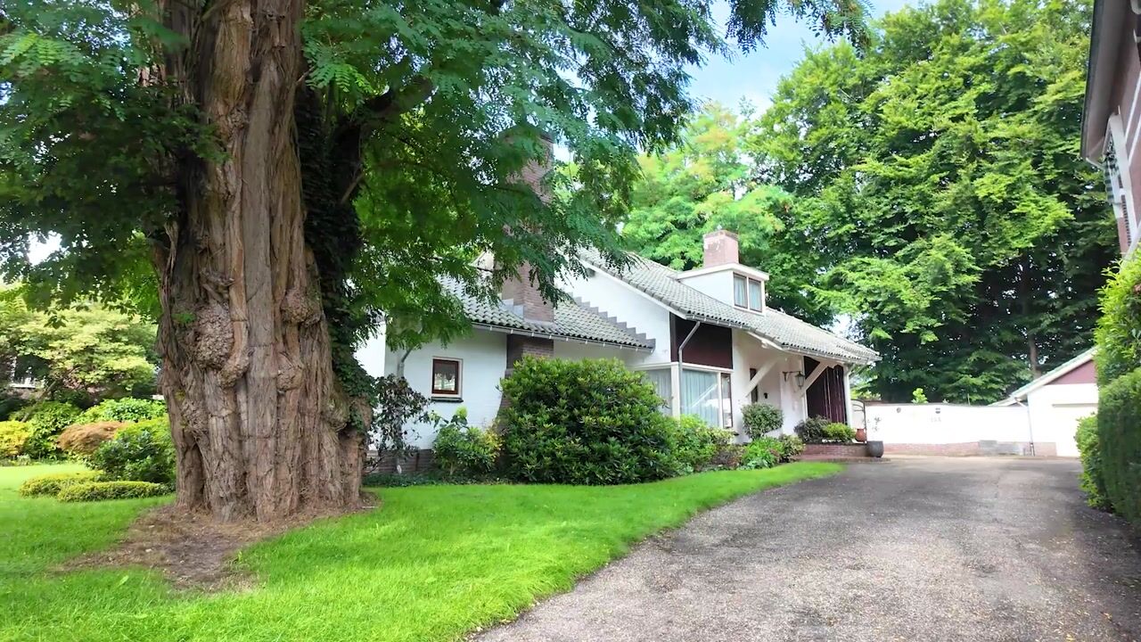 Video van Burg. Tutein Noltheniuslaan 19-A