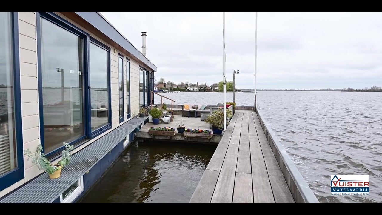 Video of Nieuw-Loosdrechtsedijk 270-AWS09