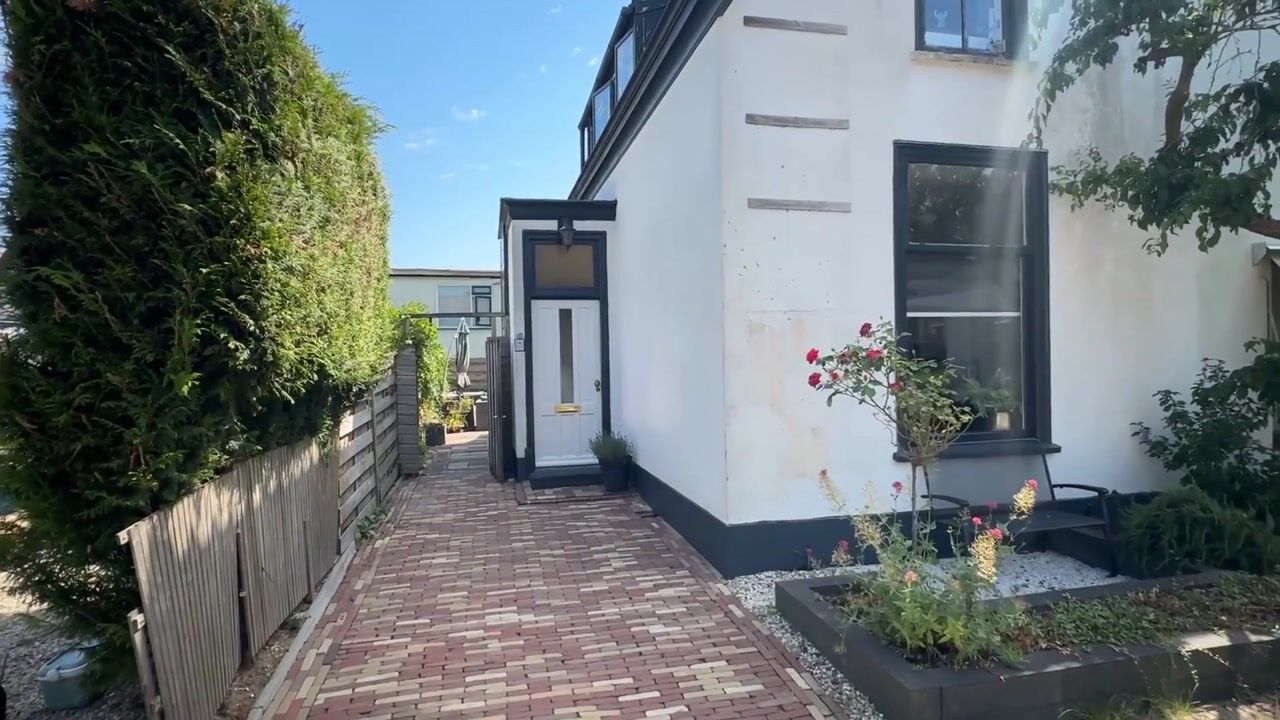 Video van de Wetstraat 7