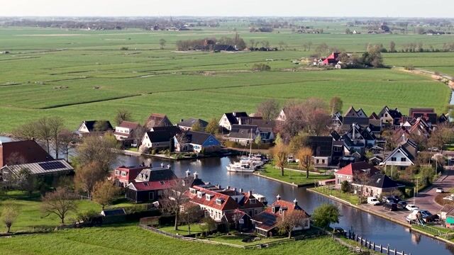 Video van 6 Waterwoningen