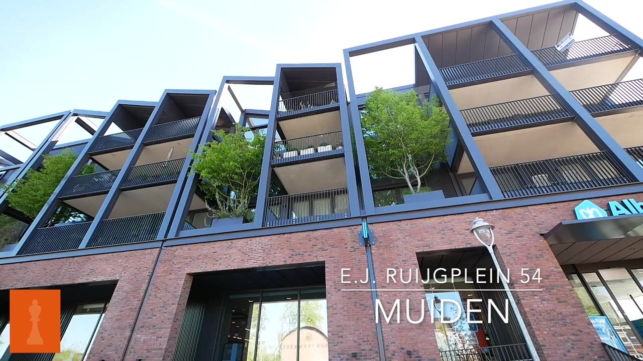 Video van E.J. Ruijgplein 54