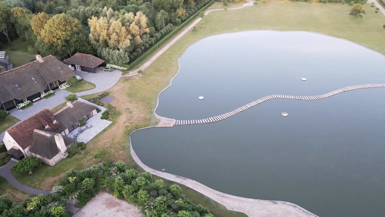 Video van Molenweg 18