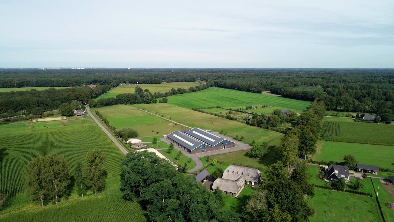 Bekijk video van Dortherdijk 16