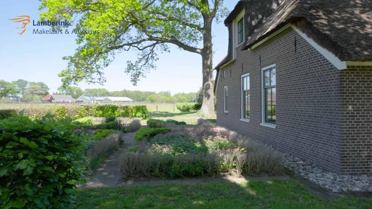 Video van Achterkamp 8