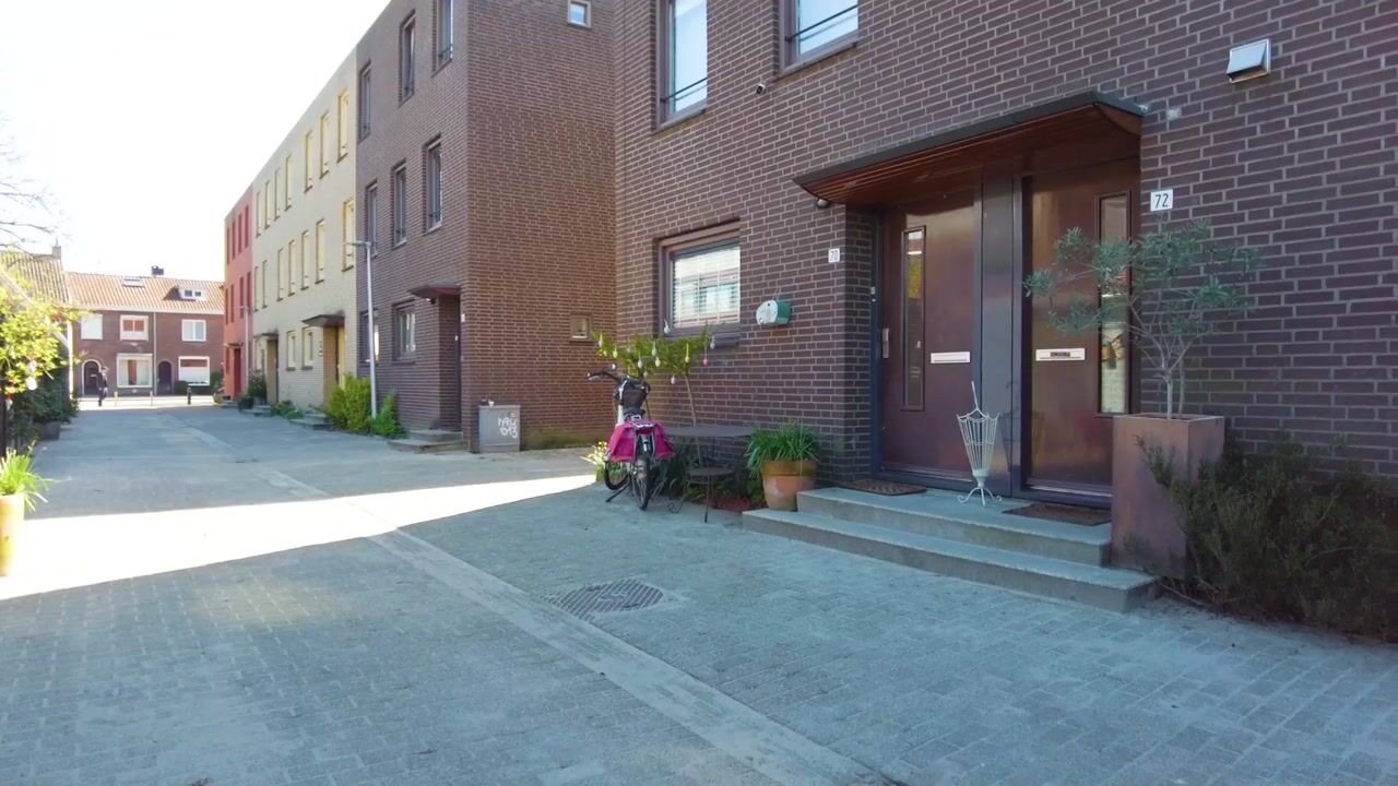 Video van Magnoliaerf 72