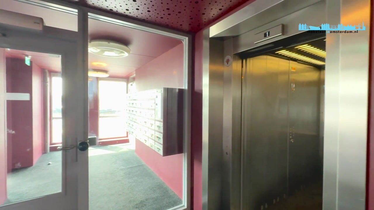 Video of Silodam 447