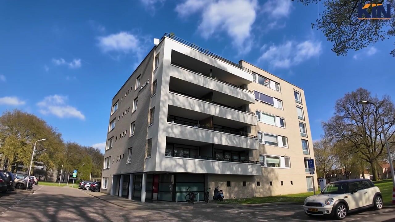 Video van Lizzy Ansinghhof 13