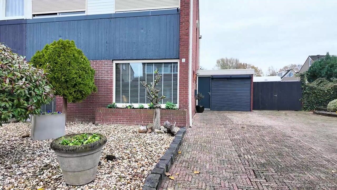 Video of Borg Ewsum 96