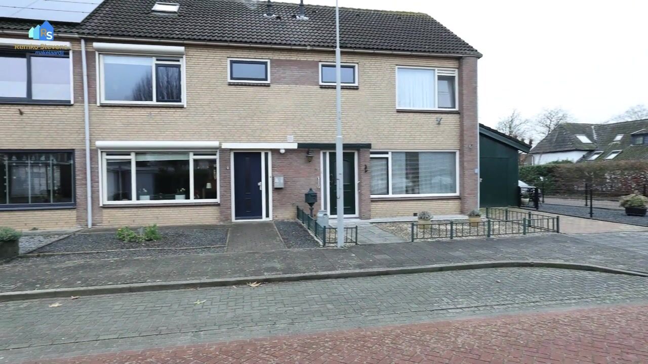 Bekijk video van Lotusstraat 4