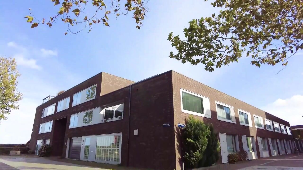 Video van Barkasstraat 100