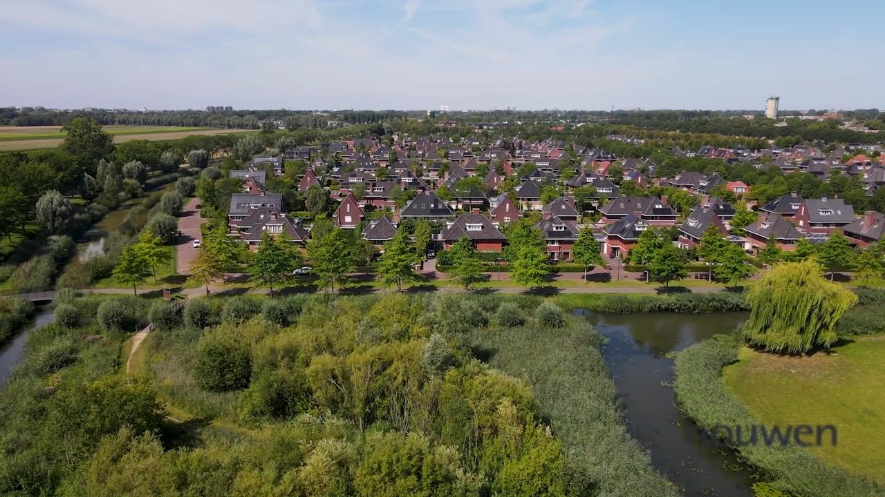 Video van Romanovhof 6