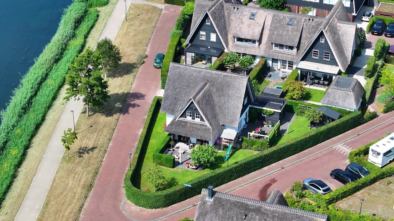 Video van Laantje van Borsen 9