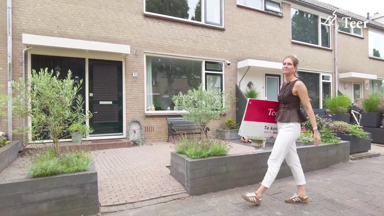 Video van Burgemeester Verstegenstraat 13