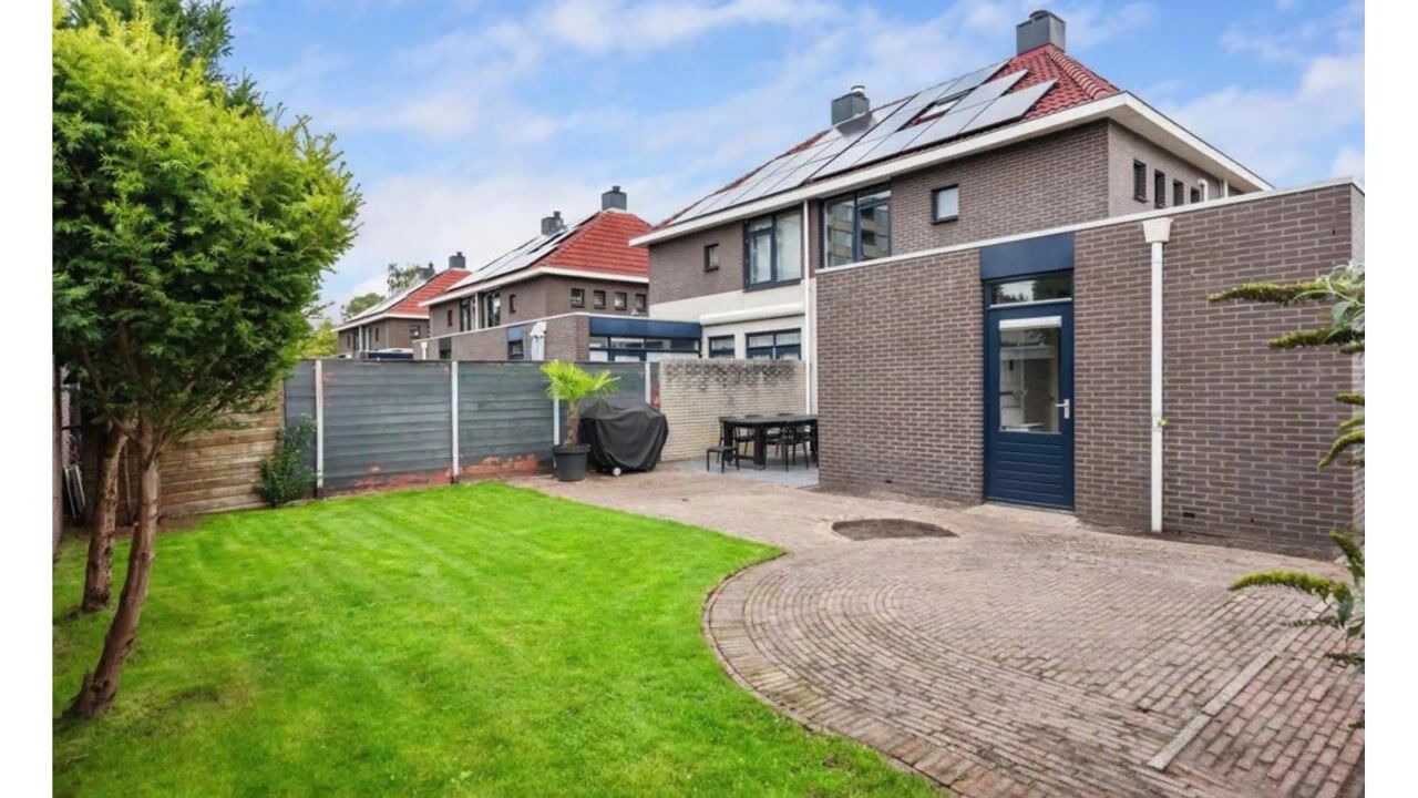 Video van Joop den Uyllaan 5