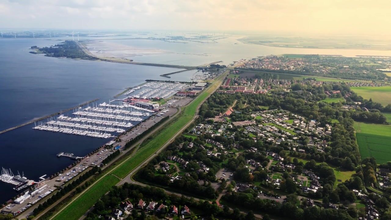 Bekijk video van Grevelingenhout 90