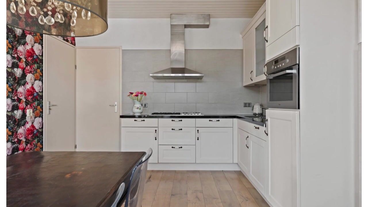 Video van Bareveldstraat 37