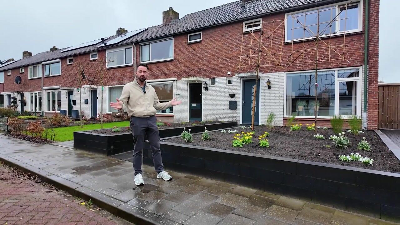 Video of J.D. van der Waalsstraat 23