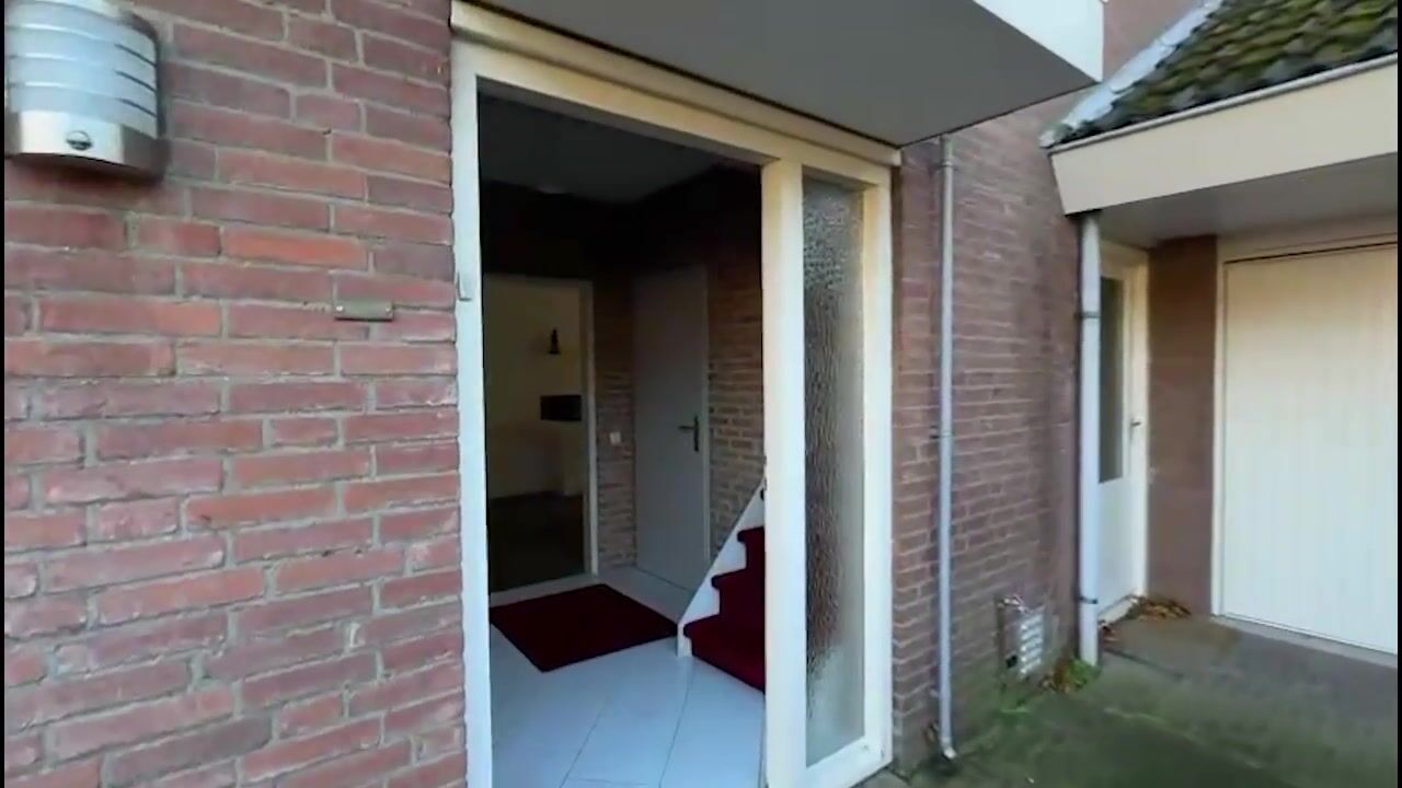 Bekijk video van Asselberghsstraat 2