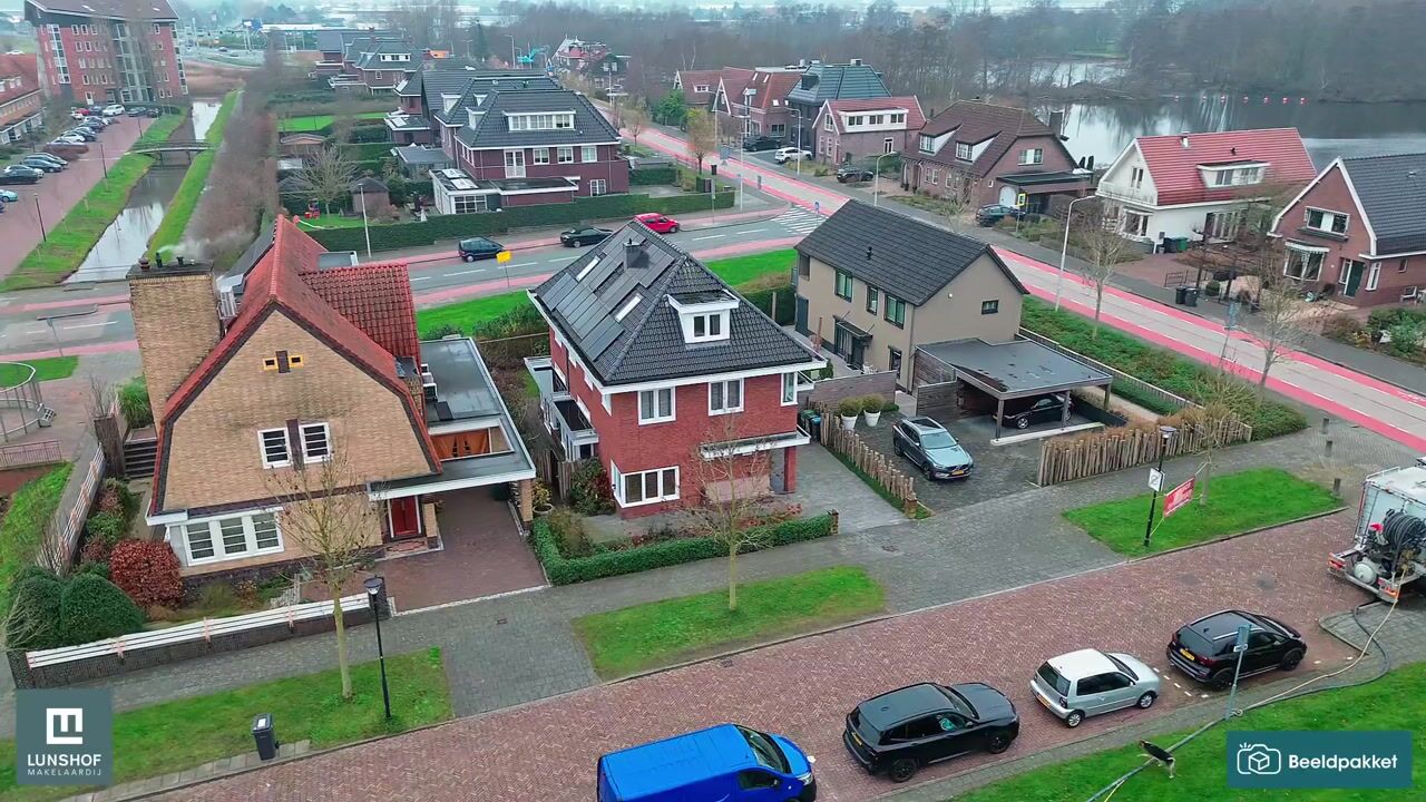 View video of Vierlingsbeeklaan 85