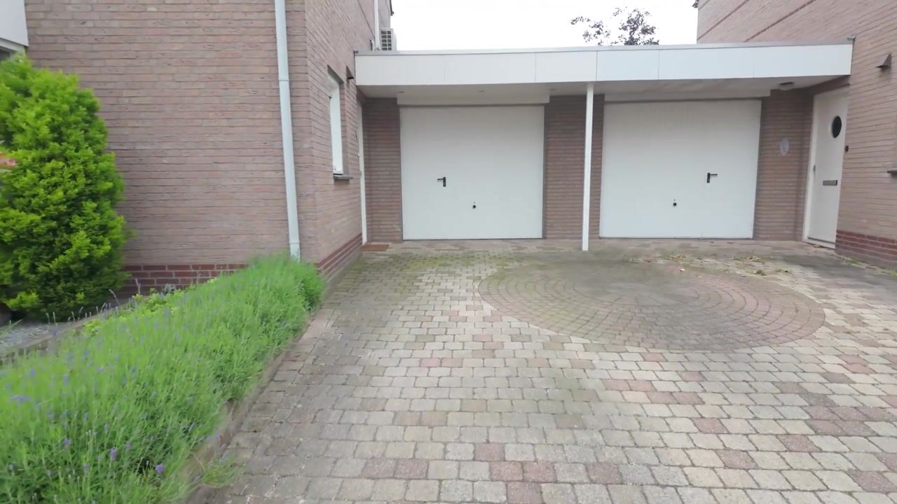Video van Van Sonsveldstraat 19