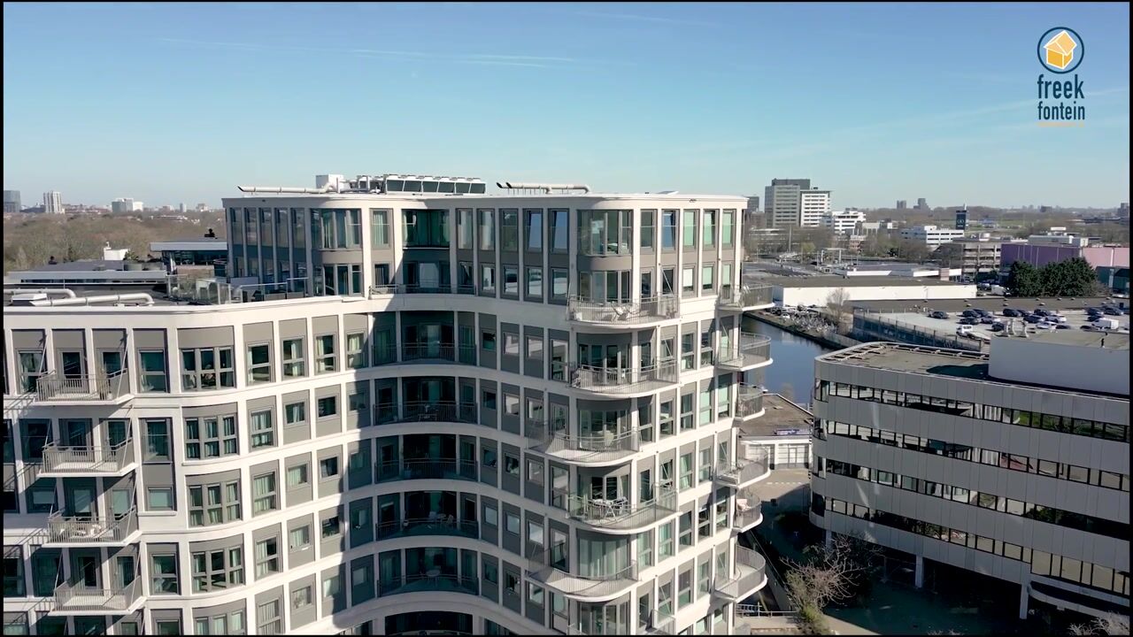 Video of Burgemeester Elsenlaan 323-F710