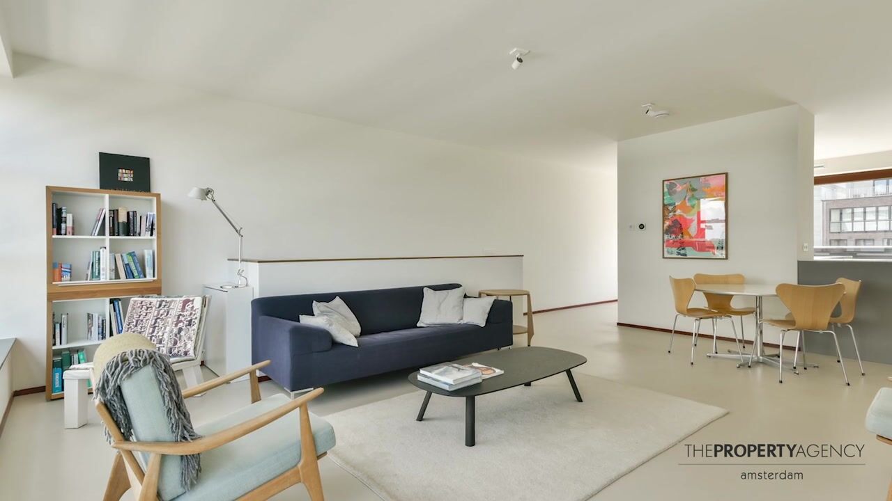 Video van Amstelbeststraat 8-B