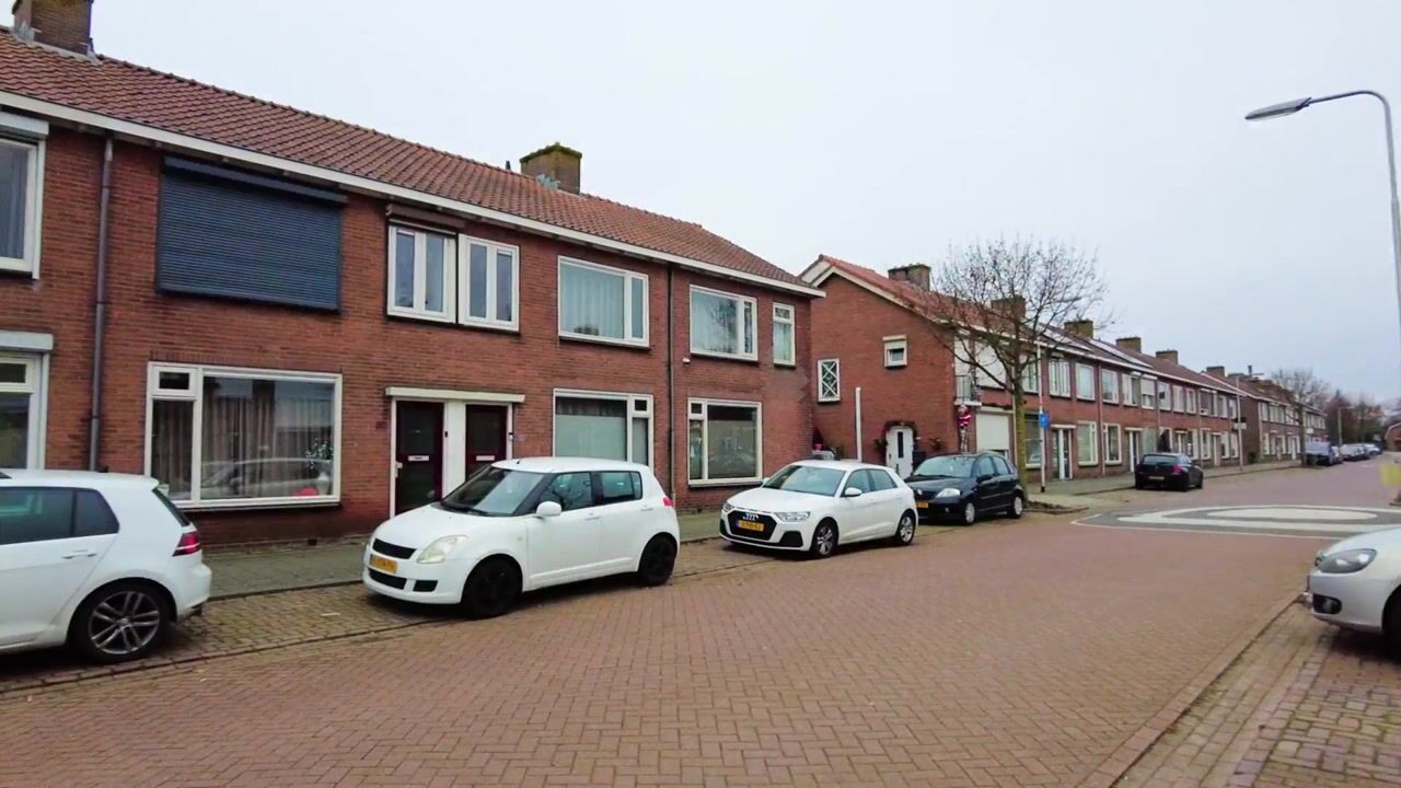 View video of Prinses Beatrixstraat 62