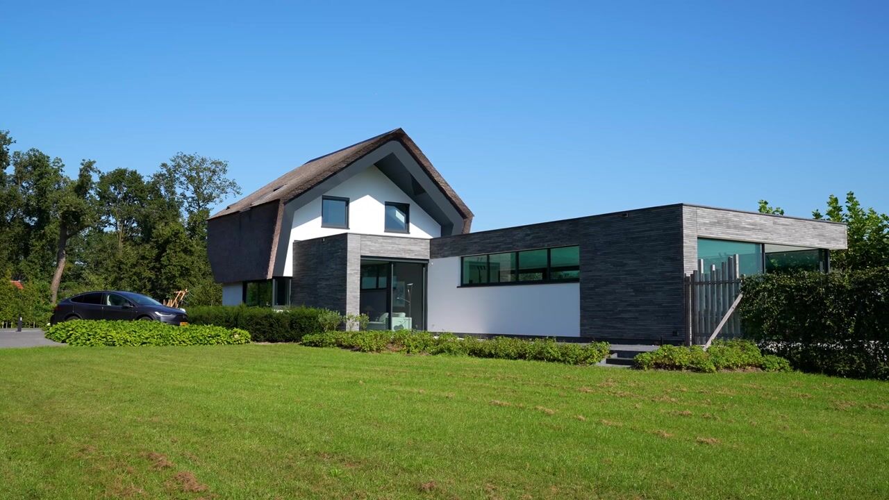 Video van Middelweg 83-B