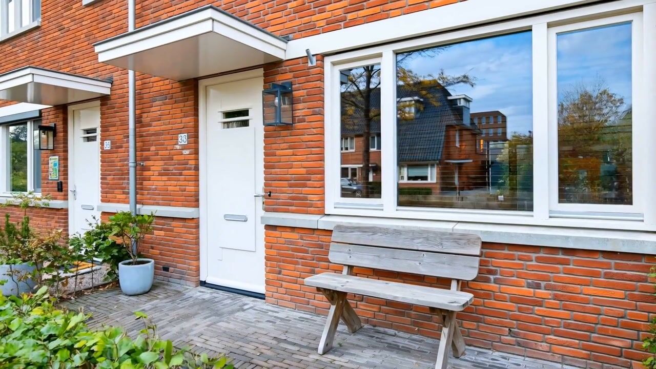 Video of Evert van 't Landstraat 33