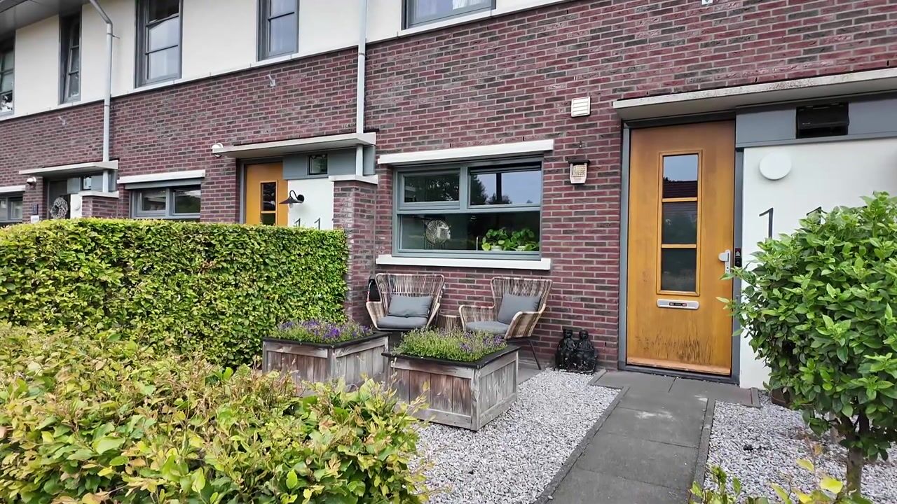 Video van Huybertsenweg 110