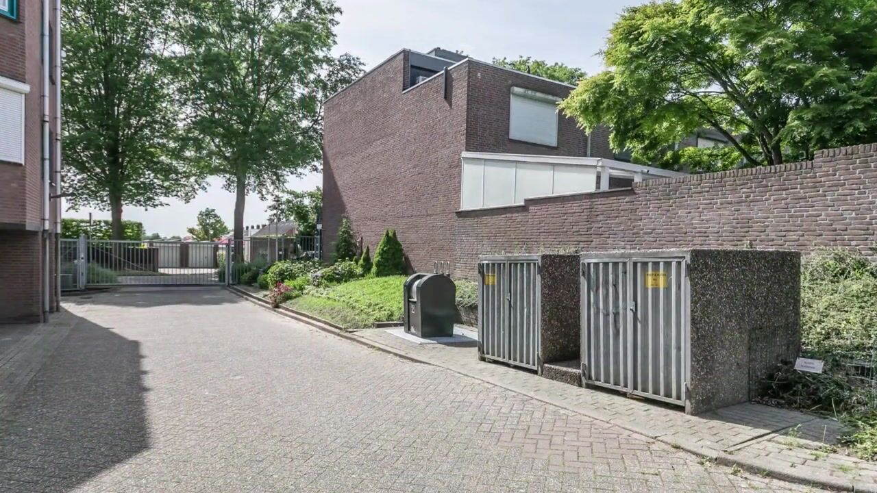 Video van Akerstraat-Noord 384