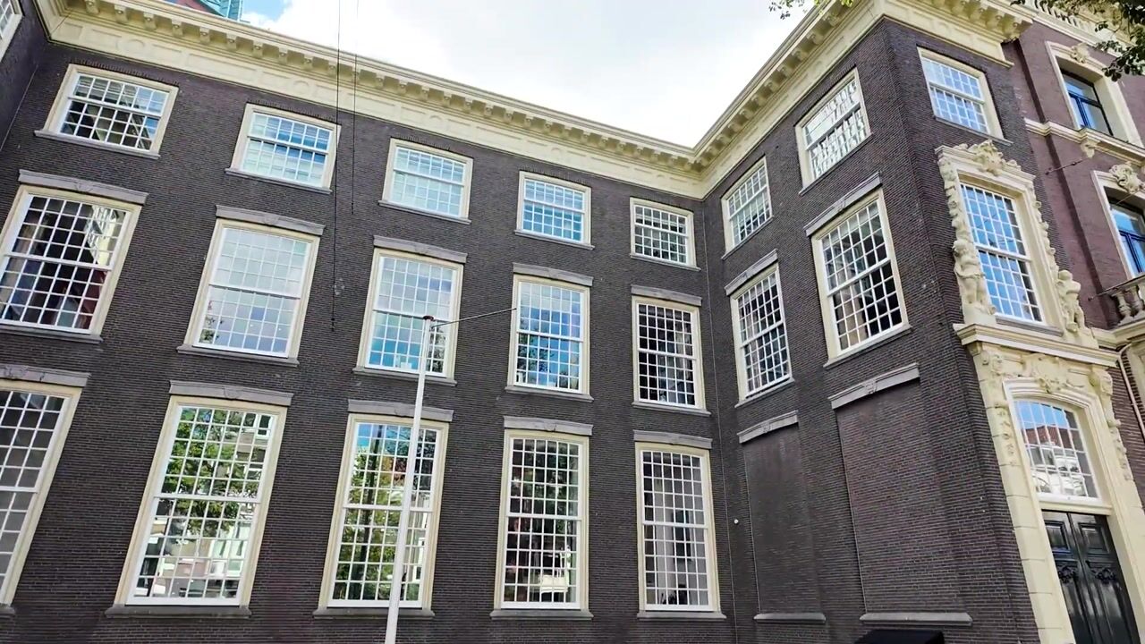 Bekijk video van Herengracht 19-H