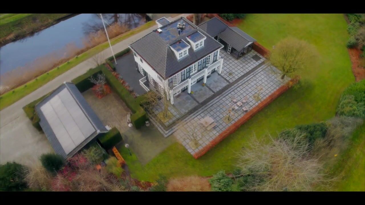 View video of Kanaaldijk-noord 9