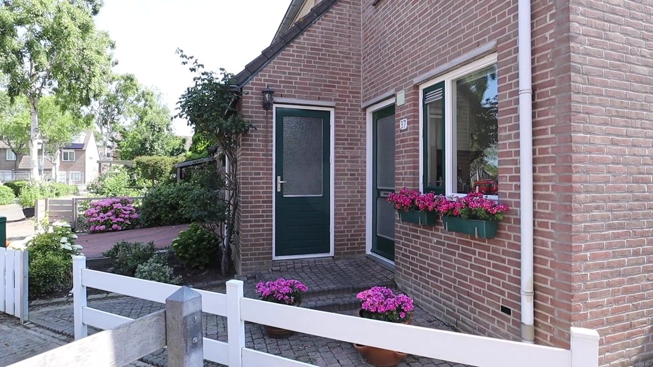 Video van Berkenhof 37