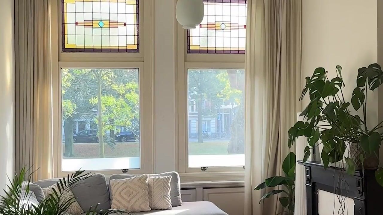 Bekijk video van Spoorsingel 3