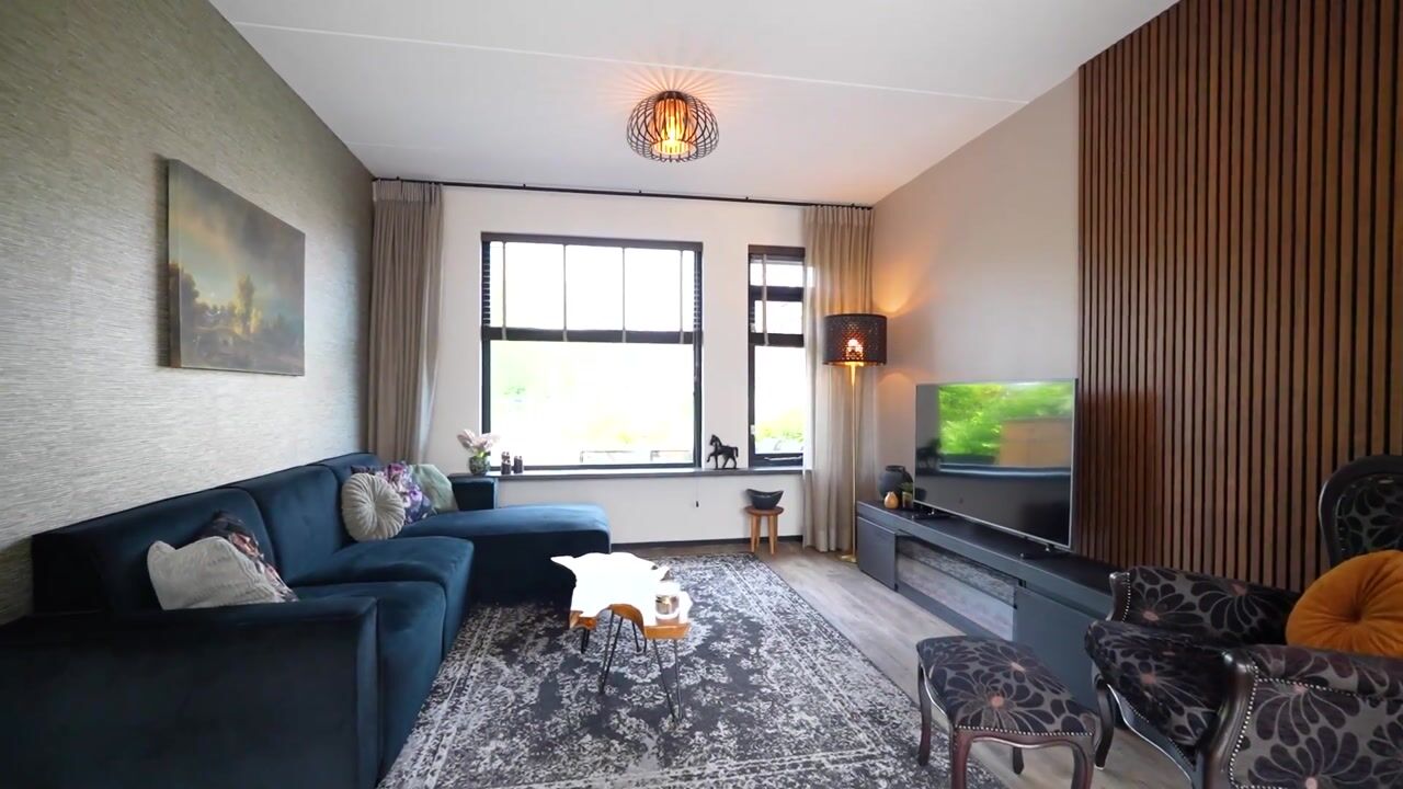 Video van Burg. Warnerslaan 22