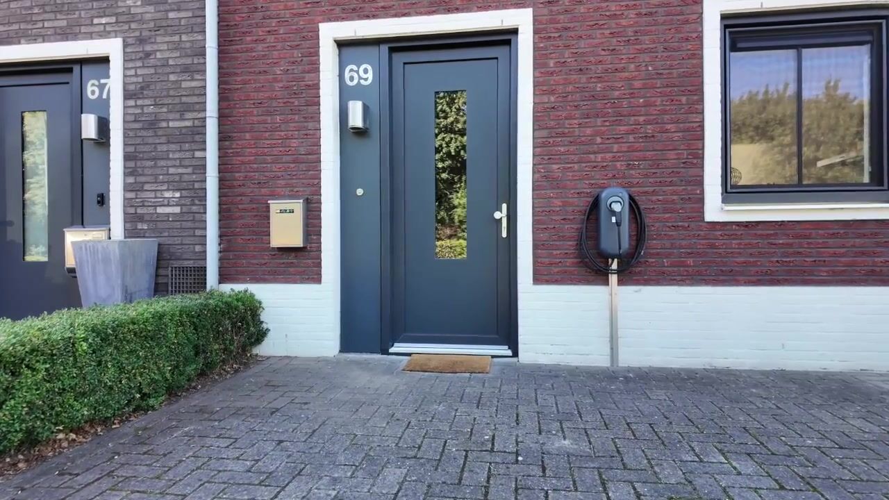 Video van Van Eyckstraat 69