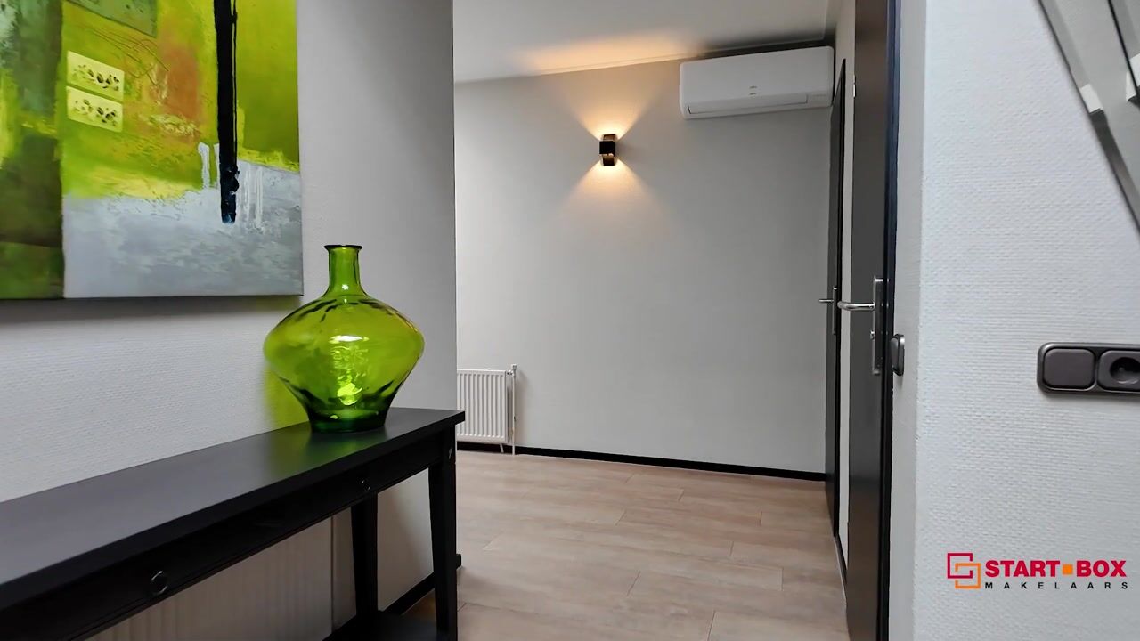 Video of Grijze Kraai 25