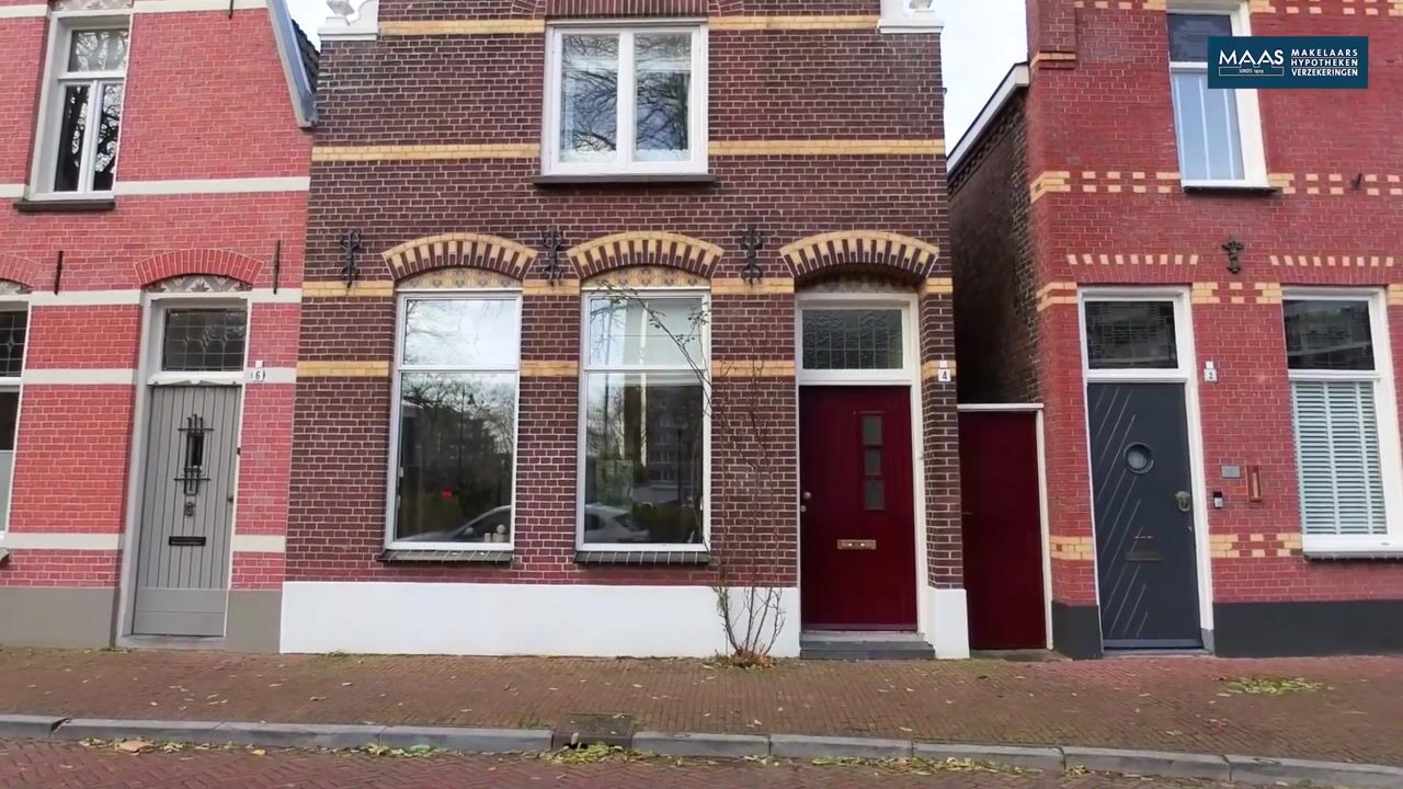 Bekijk video van Houtstraat 4