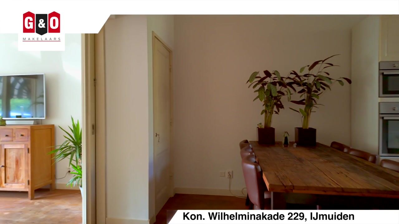 View video of Koningin Wilhelminakade 229