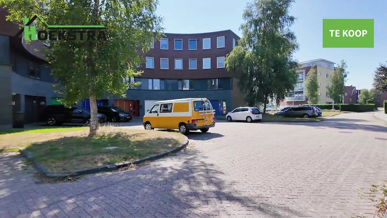 Video of Kleine vos 24