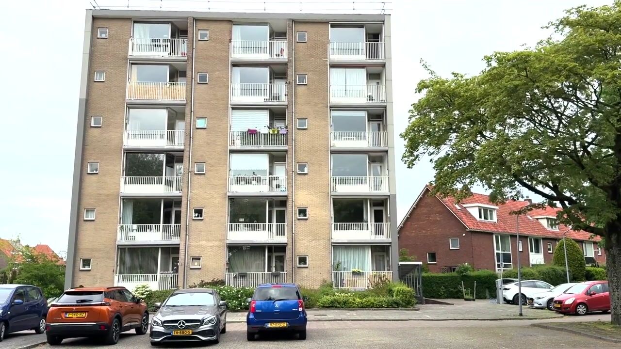 Video van Loosdrechtseweg 261