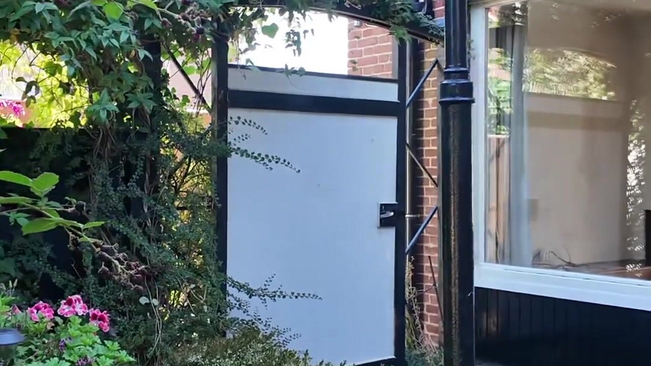 Video van Omschoorweg 7
