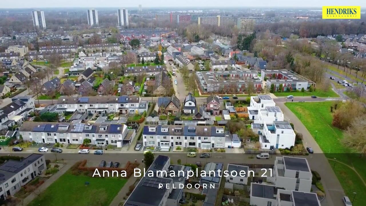 Bekijk video van Anna Blamanplantsoen 21